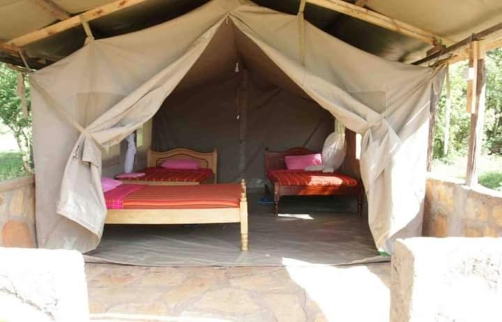 Leruk Maasai Mara Camp Hotell Sekenani Exteriör bild