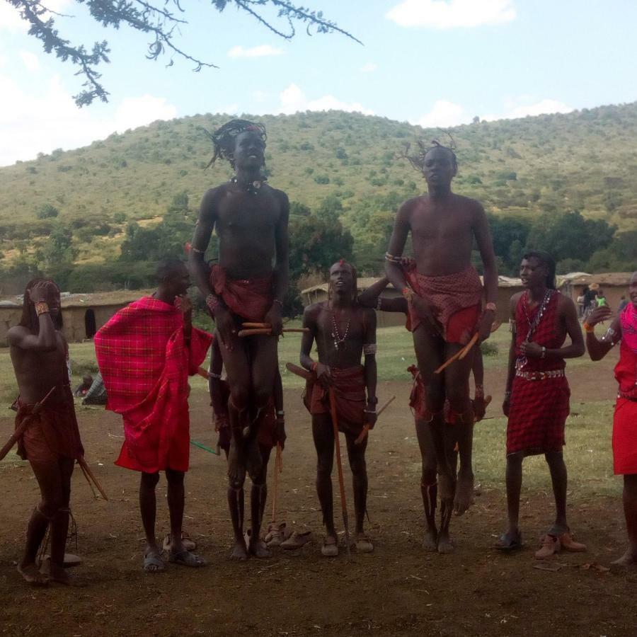 Leruk Maasai Mara Camp Hotell Sekenani Exteriör bild